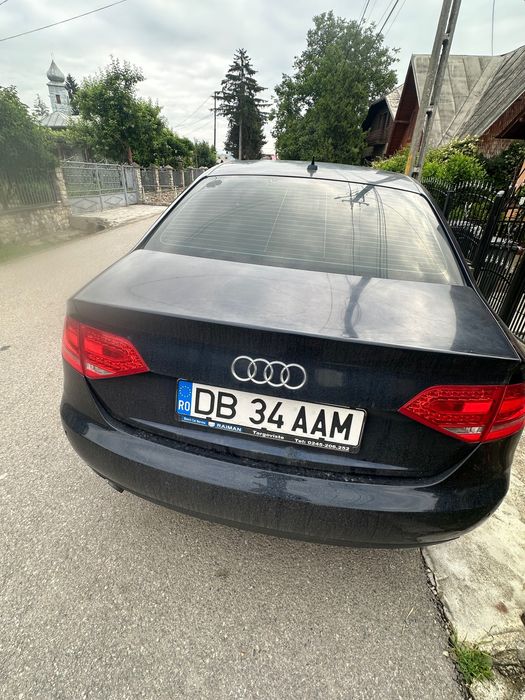 Se vinde Audi A4 2010