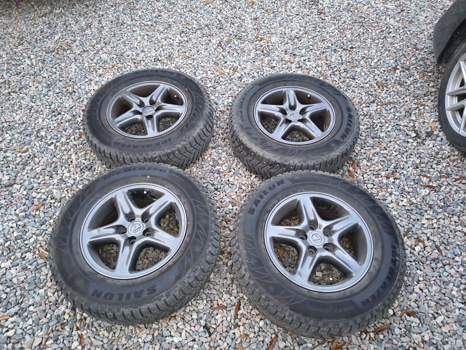 Продам родные диски с шинами lexus RX300