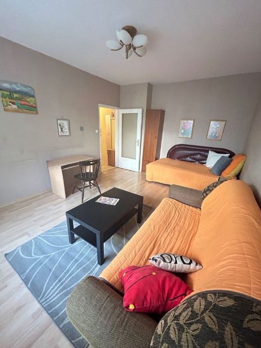 Дава се под наем Едностаен апартамент в София, Света Троица - 43 кв.м за 367.2 € - Снимка #1