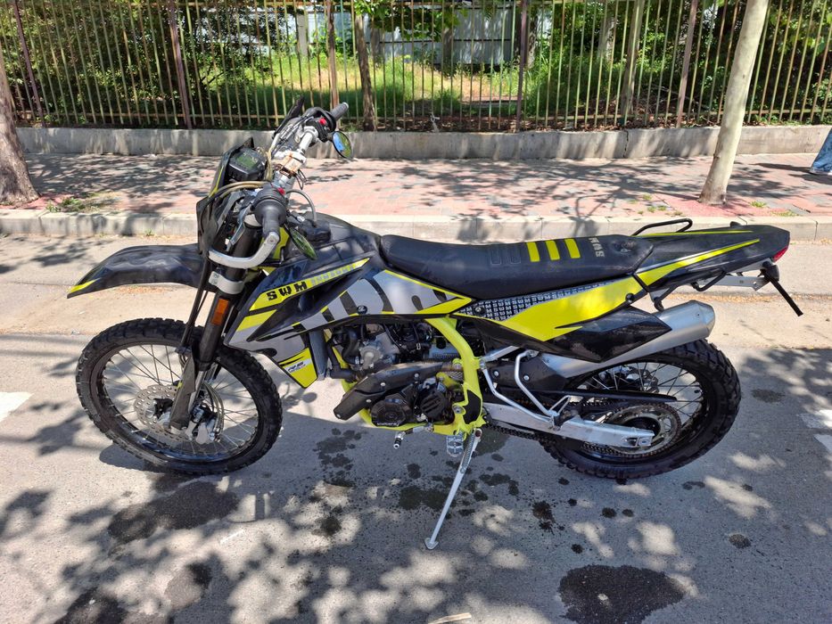 SWM rs125r 2020 (supermoto) A1