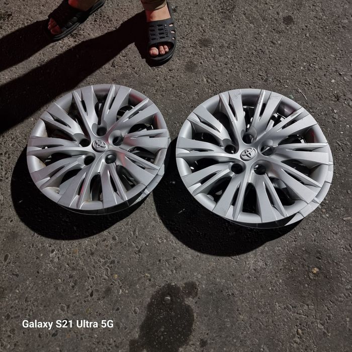 Продам Колпаки за весь комплект 10 тысяч