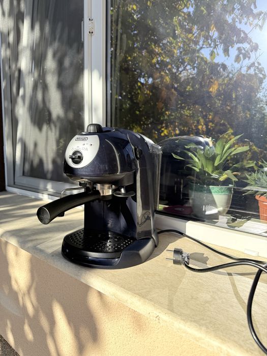 Кафемашина DēLonghi