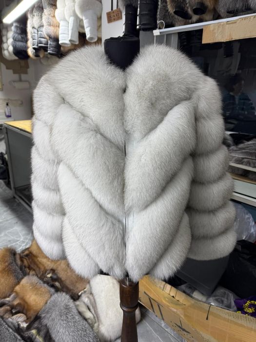 Haina de blana de vulpe! Calitate superioara! Marimi S si M