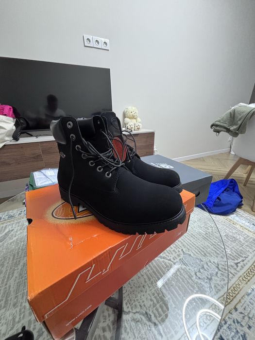Продам ботинки Lugz