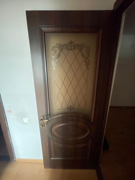 Двери Б/у продажа
