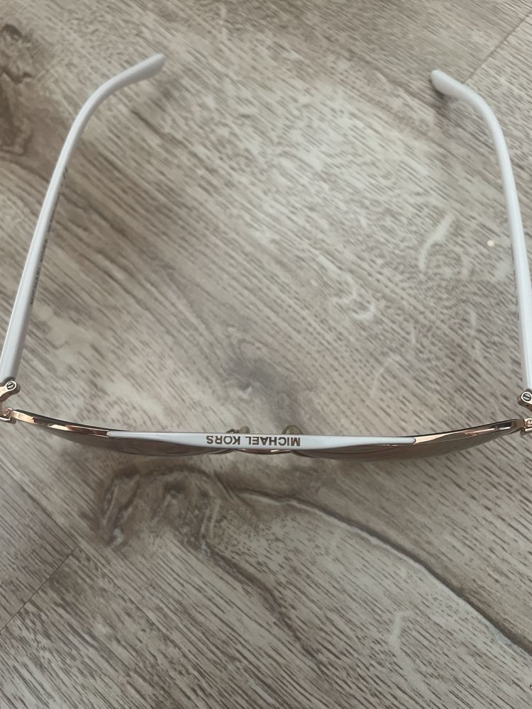 слънчеви очила michael kors