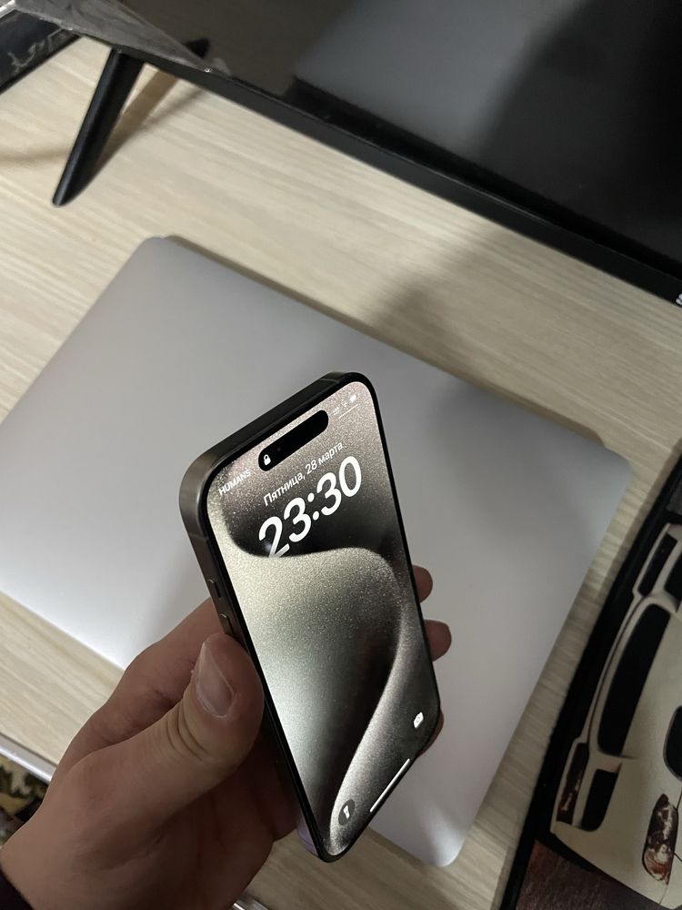 Iphone 15 pro ideal
