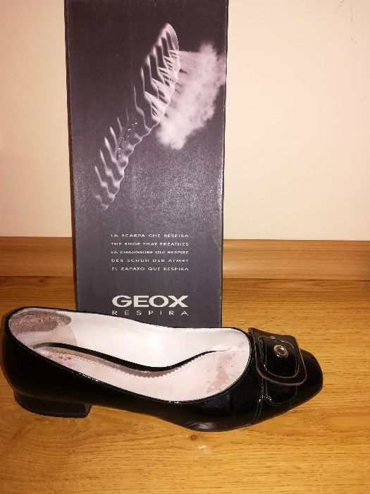 Pantofi Geox din pile