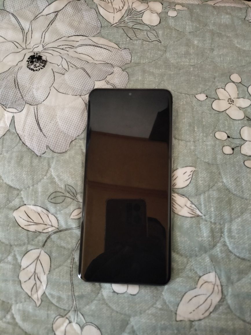 Samsung S20 ultra zor holatda arzonga