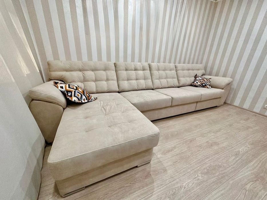 Продам диван длина 3,8м