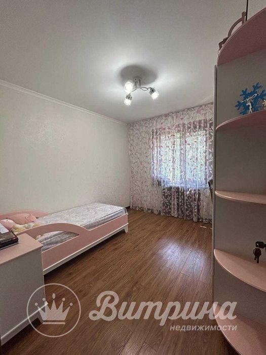 4-х комнатная квартира М. Максим Горький, БИЙ