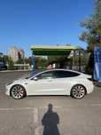 Tesla MODEL 3 performanse