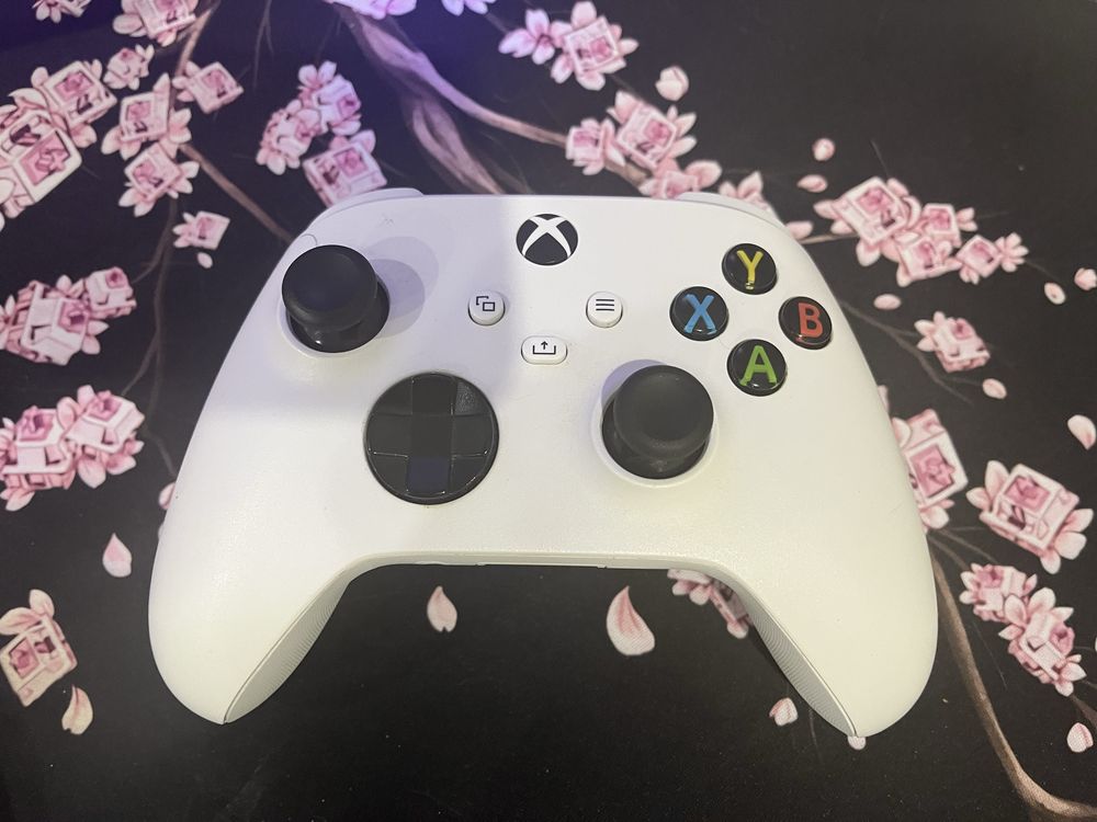 Продам xbox series s