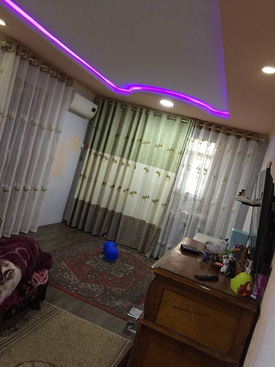 Аренда 2 ком квартира в октябре 1 этаж
