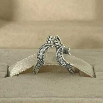 PANDORA Cercei rotunzi cu mărgele cu stele și semilună, noi