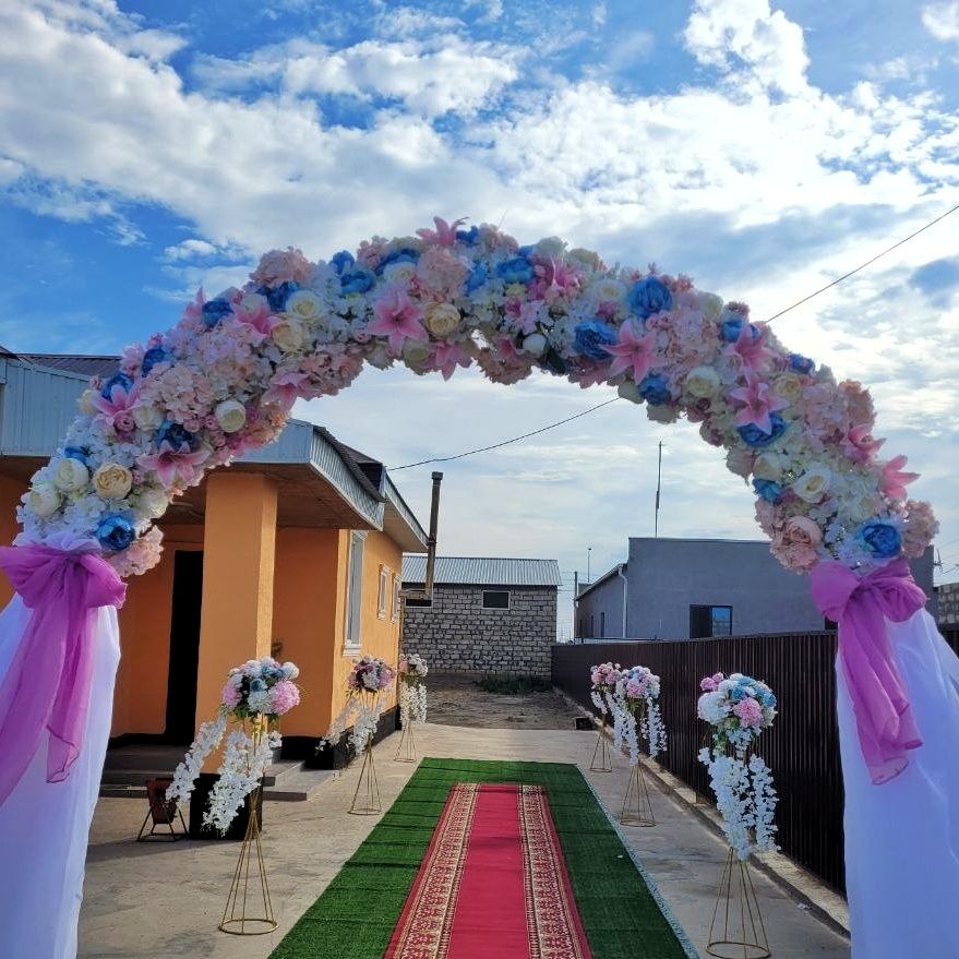 Оформления двора свадьеб Vip банер фотозона Аренда торг юбилей скидка
