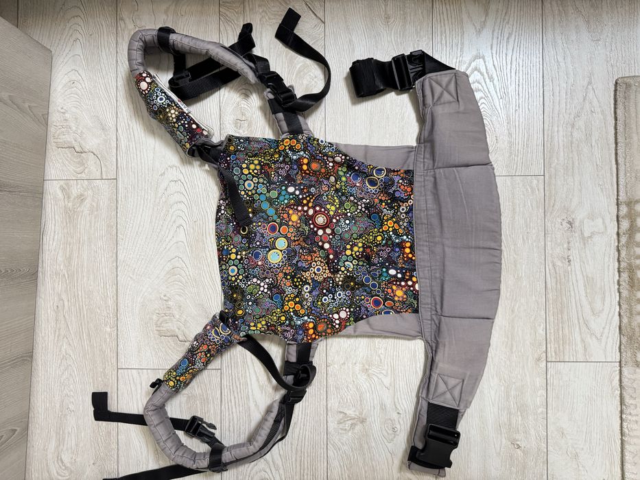 Marsupiu ergonomic Bumbo