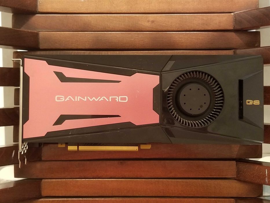 Gainward 1080ti 11Gb (ЗА ЧАСТИ)