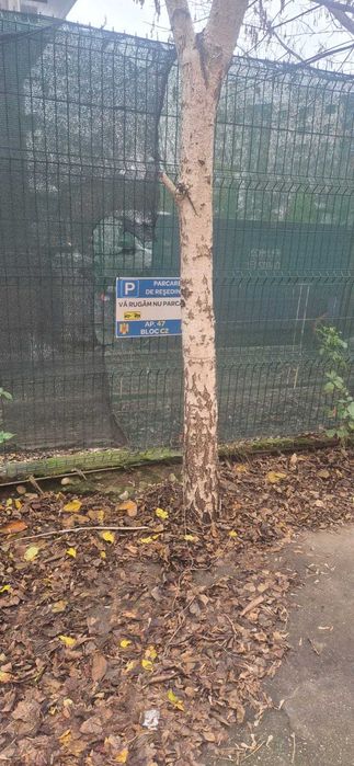 Vând garsonieră confort 1 cu loc de parcare atribuit