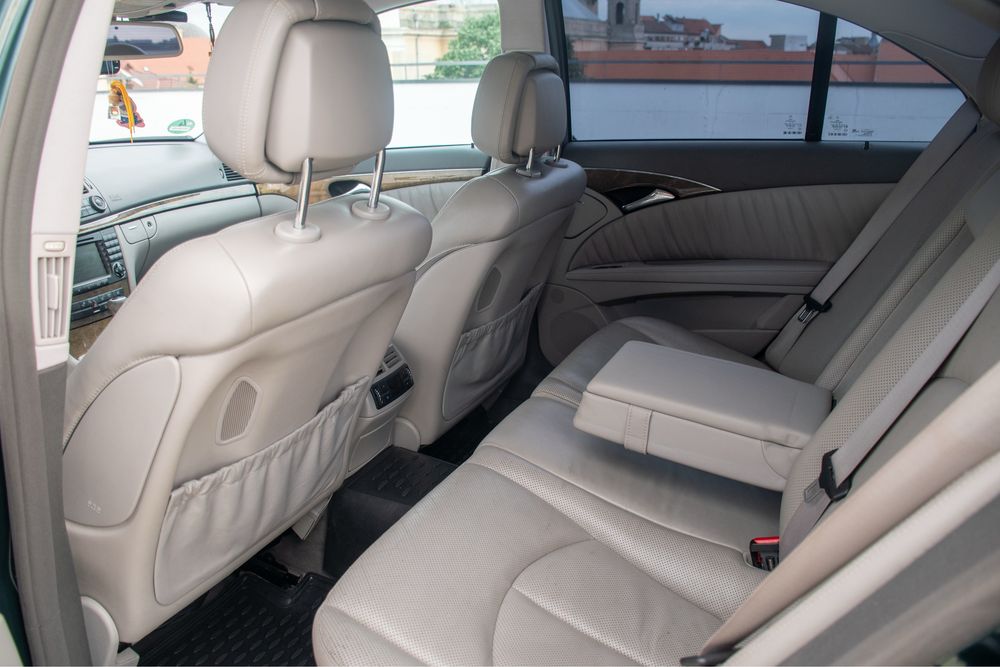 Mercedes E-Class 320 CDI 4MATIC Avantgarde 3.0 V6