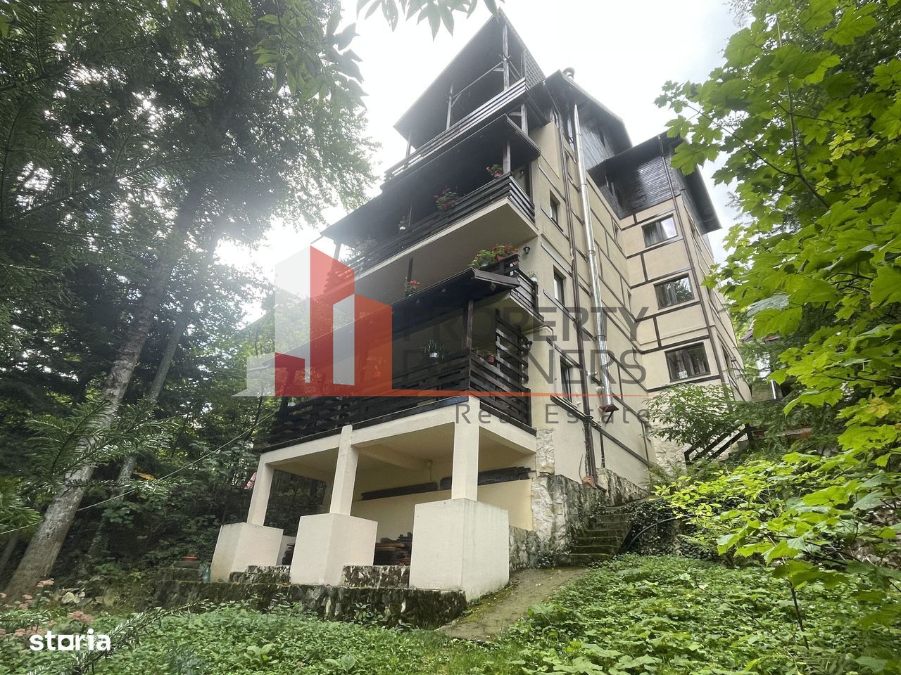 Pensiune Sinaia Langa Castelul Peles | Investitie sigura.