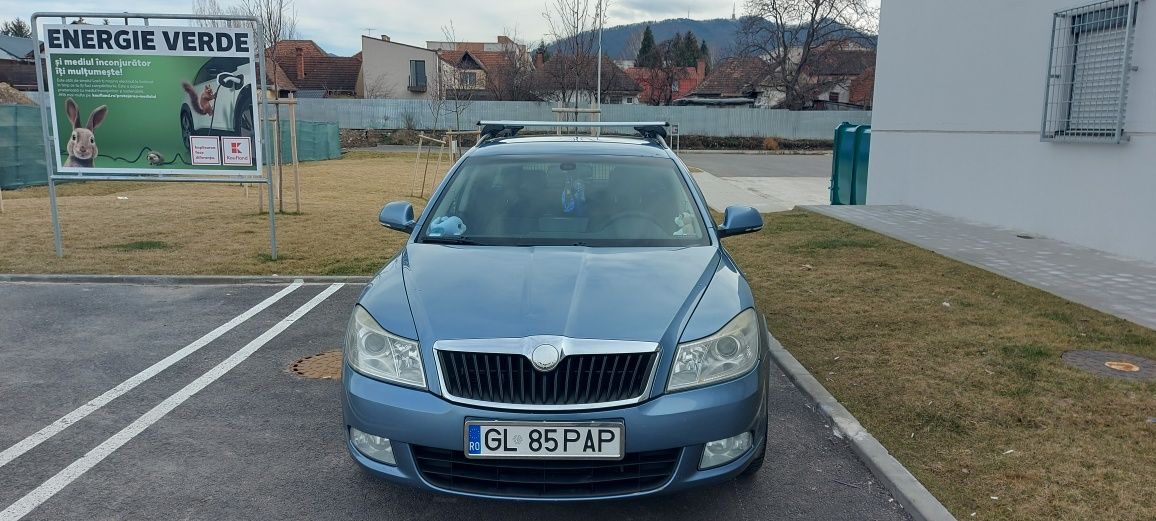 Vând Skoda octavia