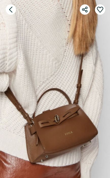 Furla оригинална мини чанта.
