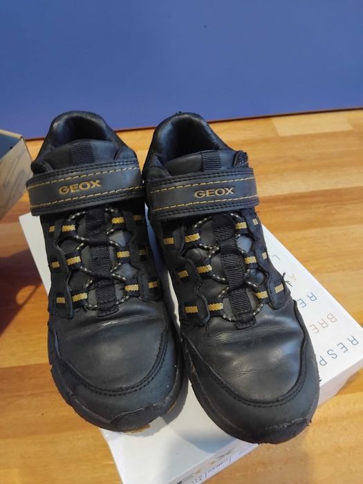Есенни обувки на Geox, номер 31