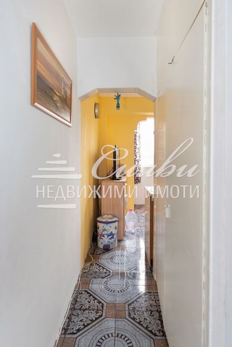 Двустаен ЮЖЕН апартамент - кв. Тракия!