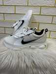 Adidasi nike cu pernuțe de aer
Negru 36-37-38-39 
200 de lei ad 50
