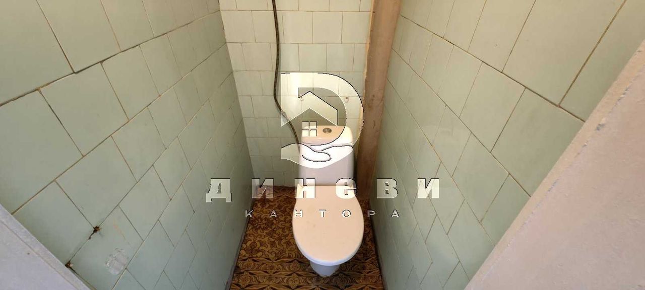 Продава се Тристаен апартамент в Стара Загора, Кольо Ганчев - 75 кв.м за 960 €/кв.м - Снимка #12