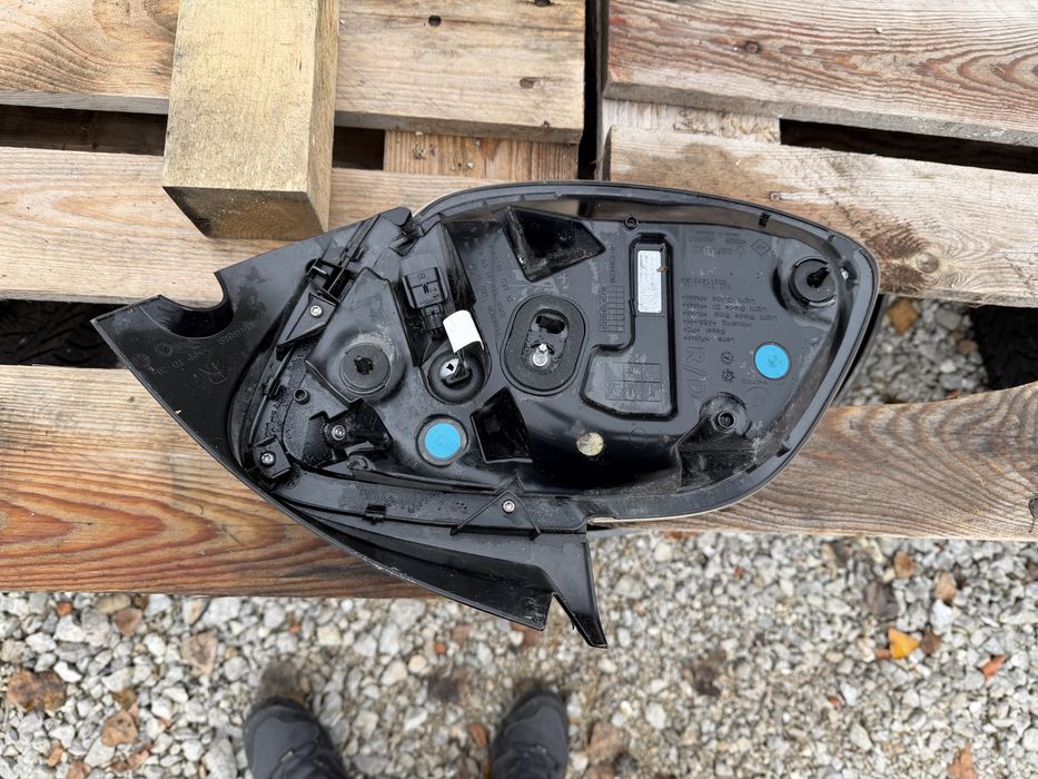 Стоп Renault Zoe