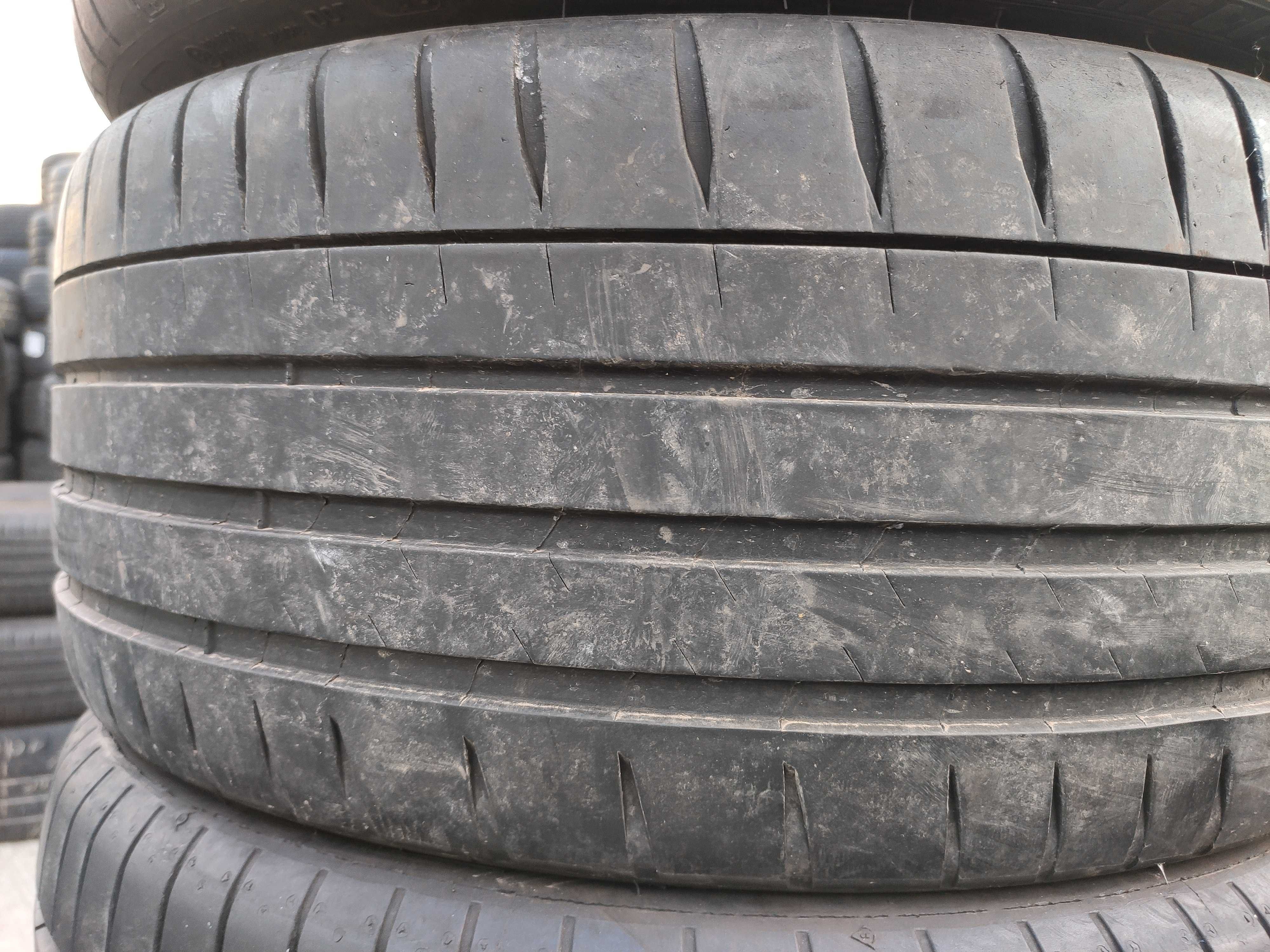 4бр Летни гуми 235 35 19 - Michelin
