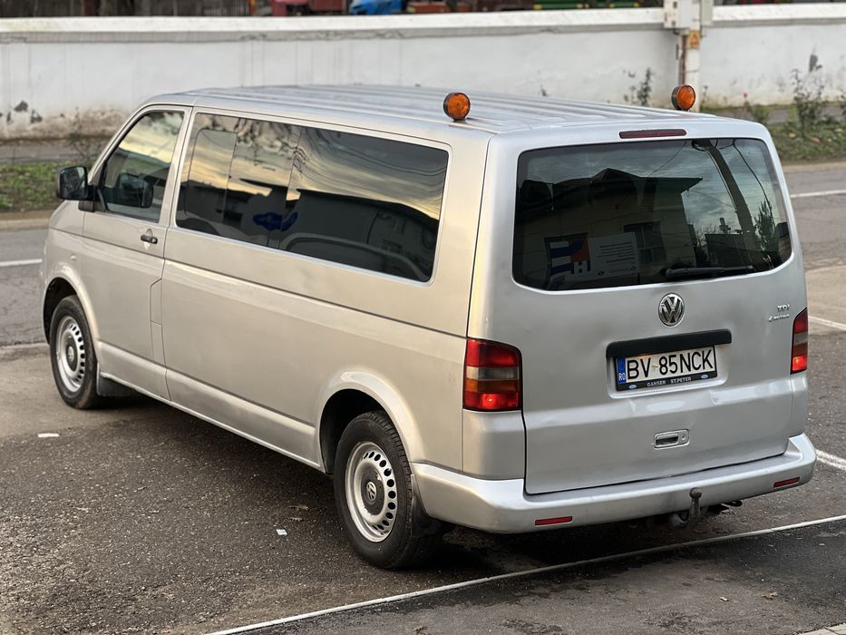 Volkswagen T5 Transporter 8+1 2.5TDI 2006