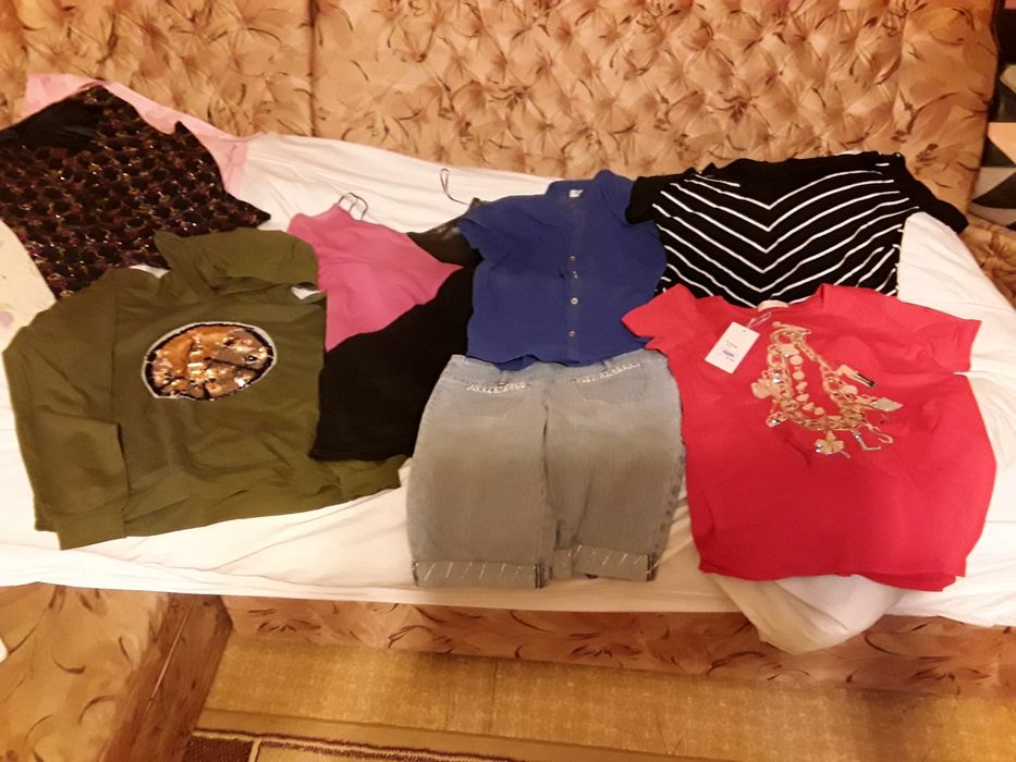 Bluze, hanorac si material metraj