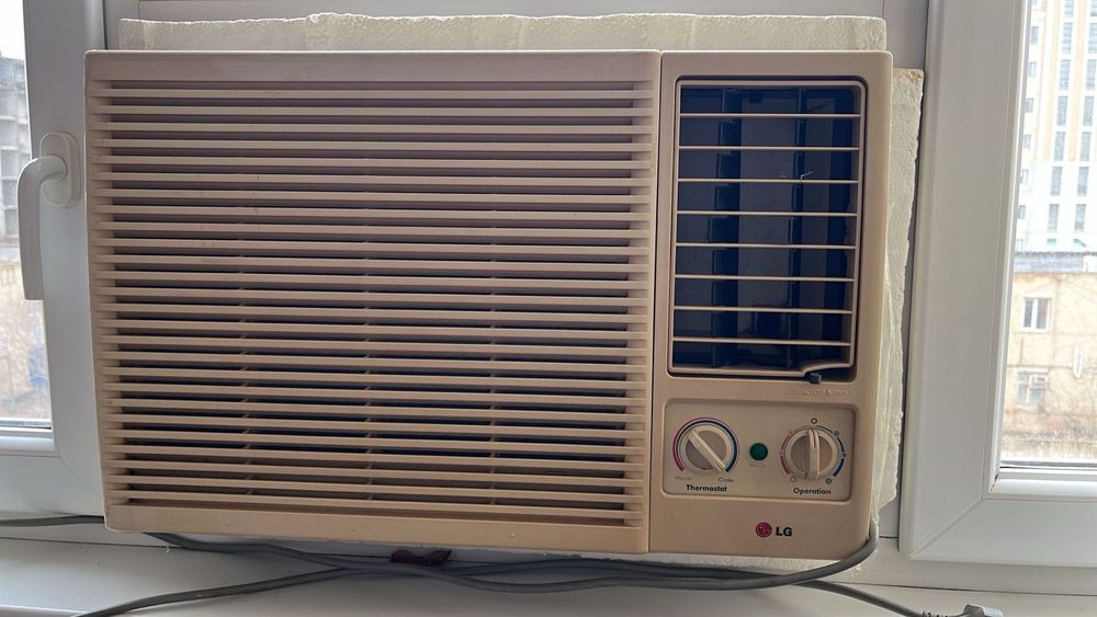 Оконный кондиционер фирмы LG