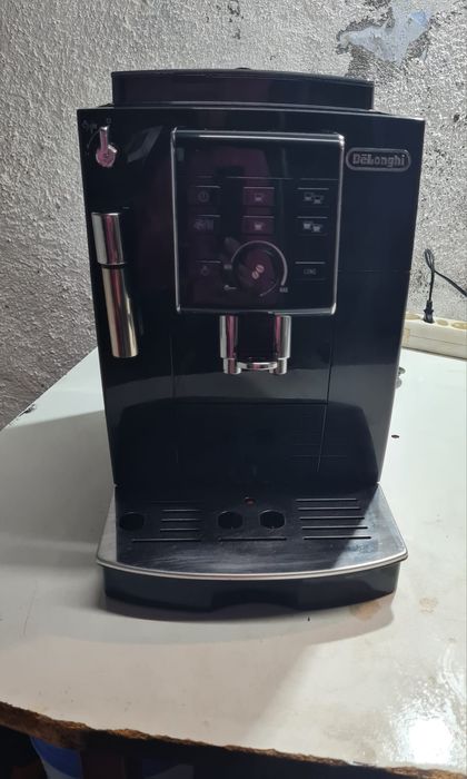 Aparate de cafea automate cu cafea boabe