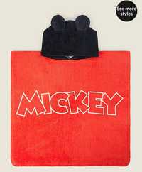 Disney Mickey Mouse / Дисни Мики Маус хавлия с качулка