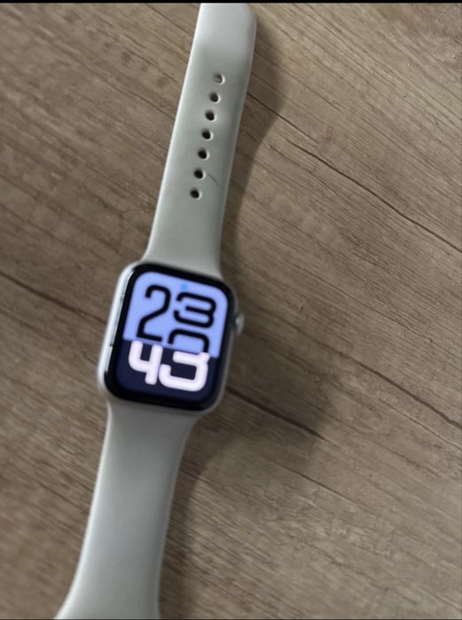 apple watch se 2024