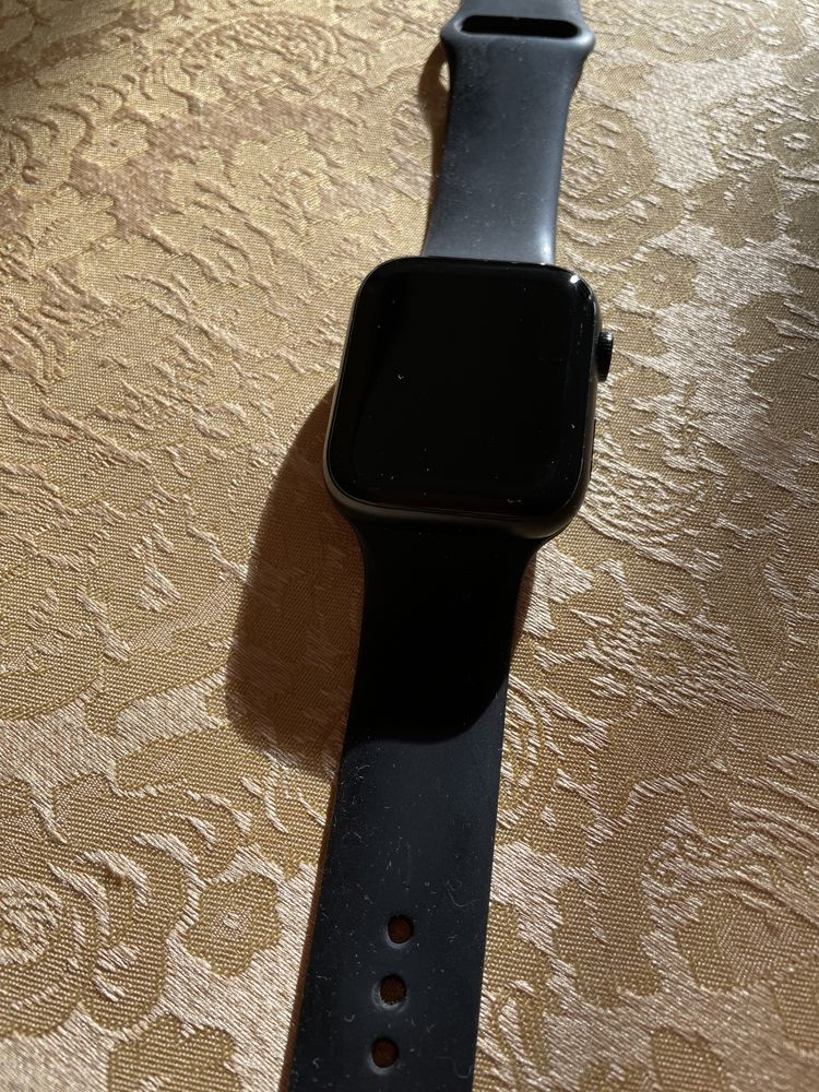 Продам IWatch 6Plus