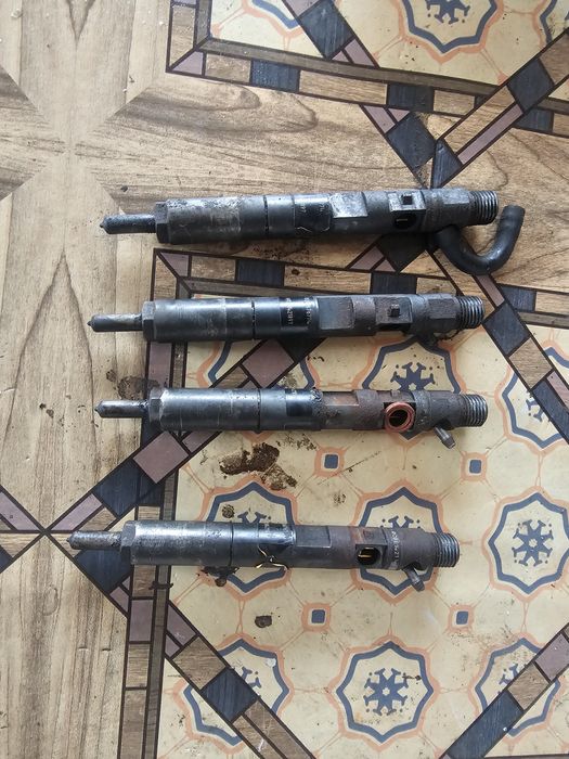 Injector  Dacia Logan 1.5 dCi euro 4 din 2008