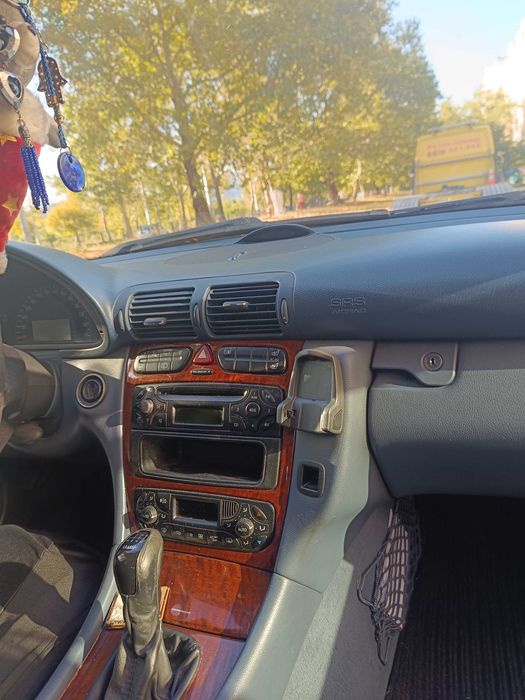 Mercedes c270 комби