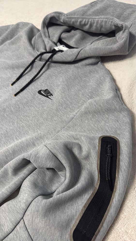 Nike tech fleece горнища
