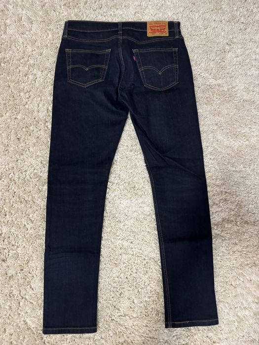 Blugi albaștri Levi’s