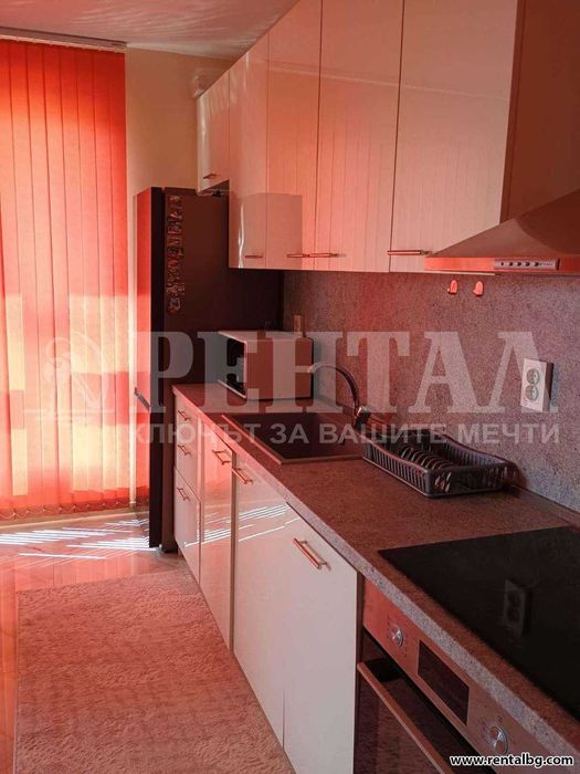 Продава се Двустаен апартамент в Пловдив, Остромила - 65 кв.м за 2308 €/кв.м - Снимка #1