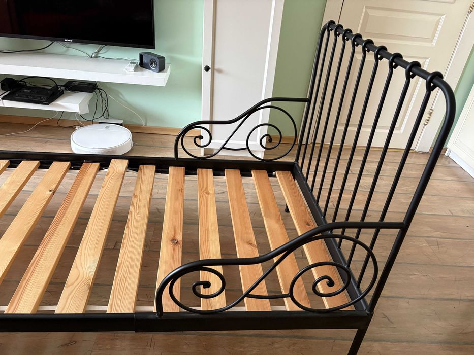 Легло с широчина 80 мм и три възможни дължини до 200 см