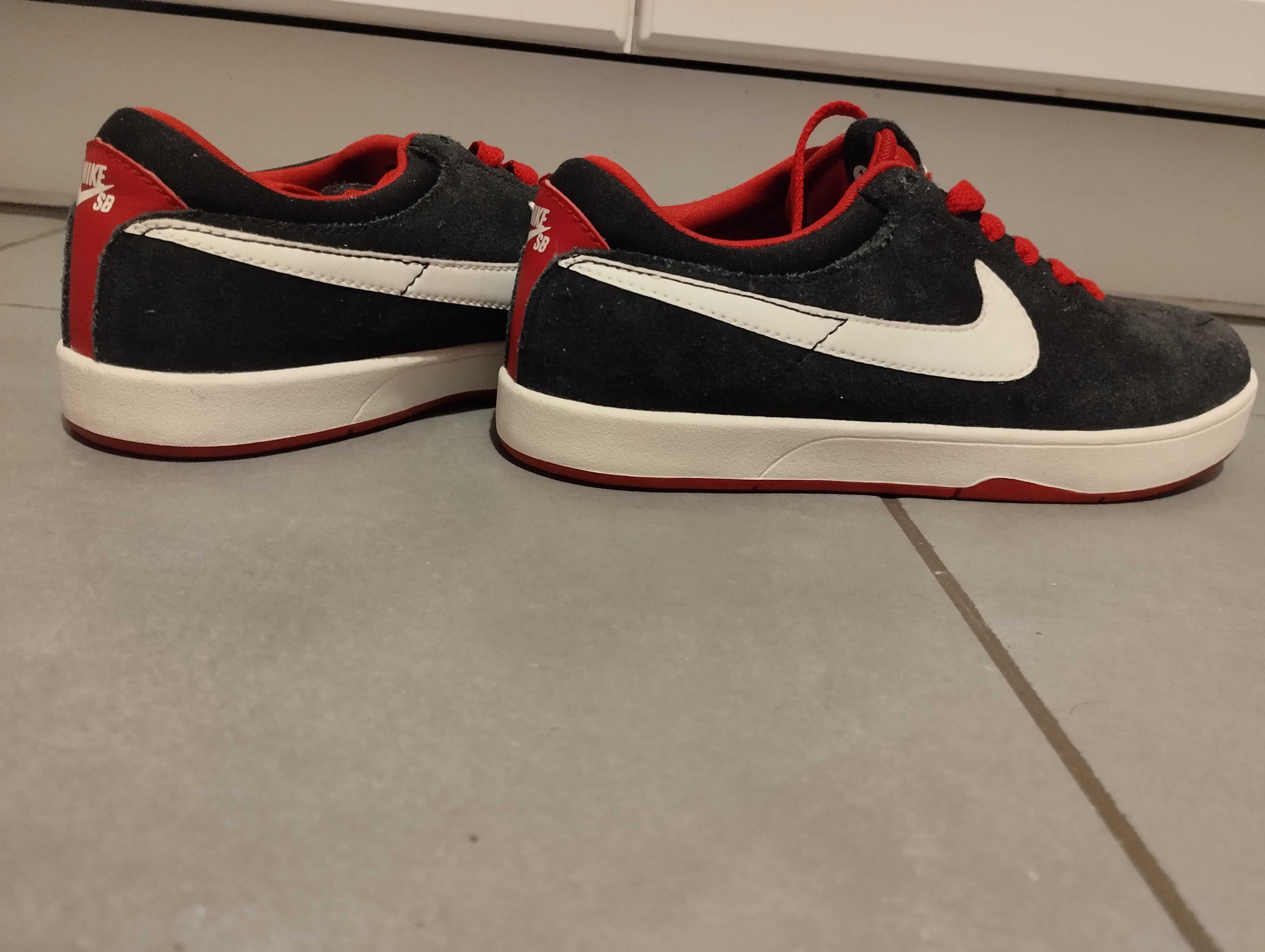 Nike SB номер 35.5 нови без фабричната кутия.