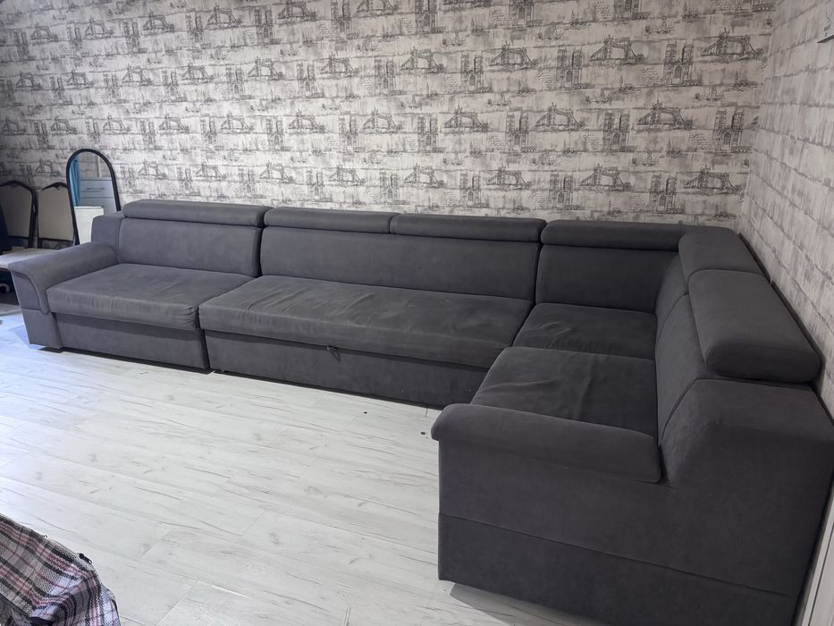 Продам диван угловой