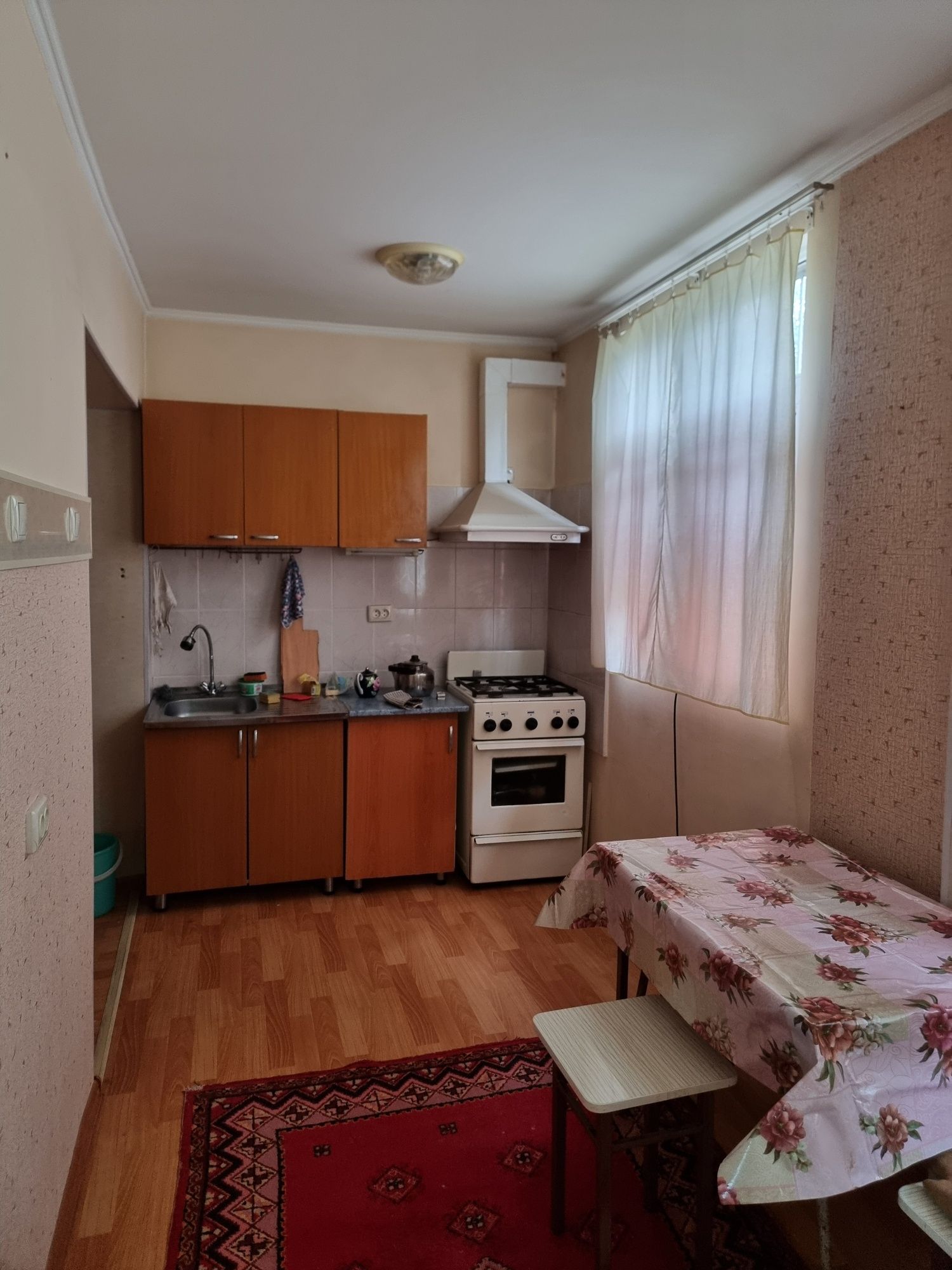 Своя 1 ком квартира на Домбрабаде