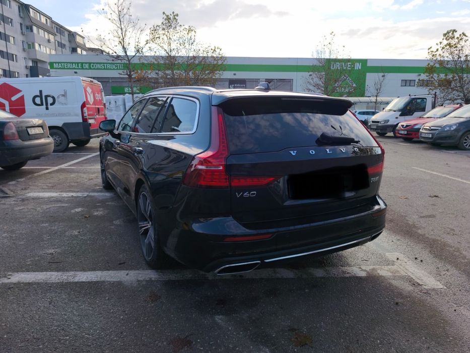 Volvo V60 T8 Plug-in Hybrid 2019 AWD